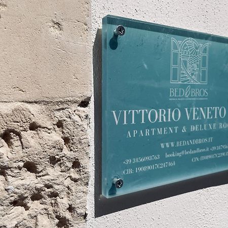 シラクーサVittorio Veneto By Bed&Brosアパートメント エクステリア 写真